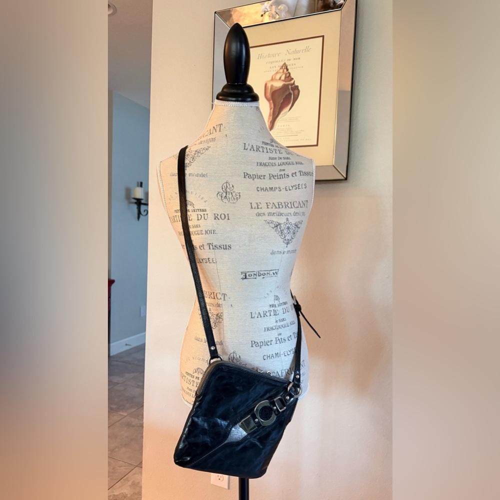 Donald J. Pliner patent leather crossbody bag